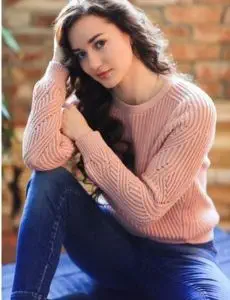 Elite escort service in Dolariya for home and hotel visits